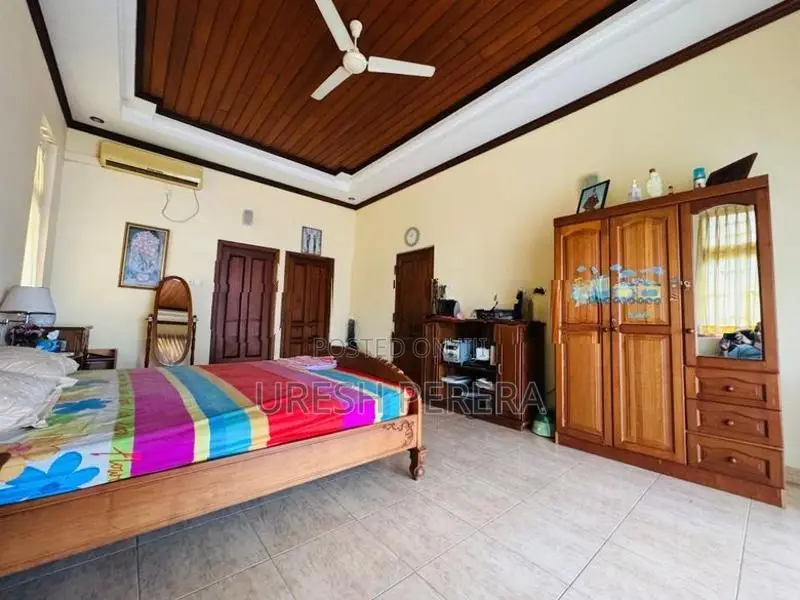 Luxury 5-Bedroom Furnished House for Sale - Hendala, Wattala