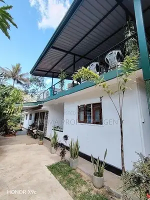Restaurant for Sale in Kandy Narampanawa