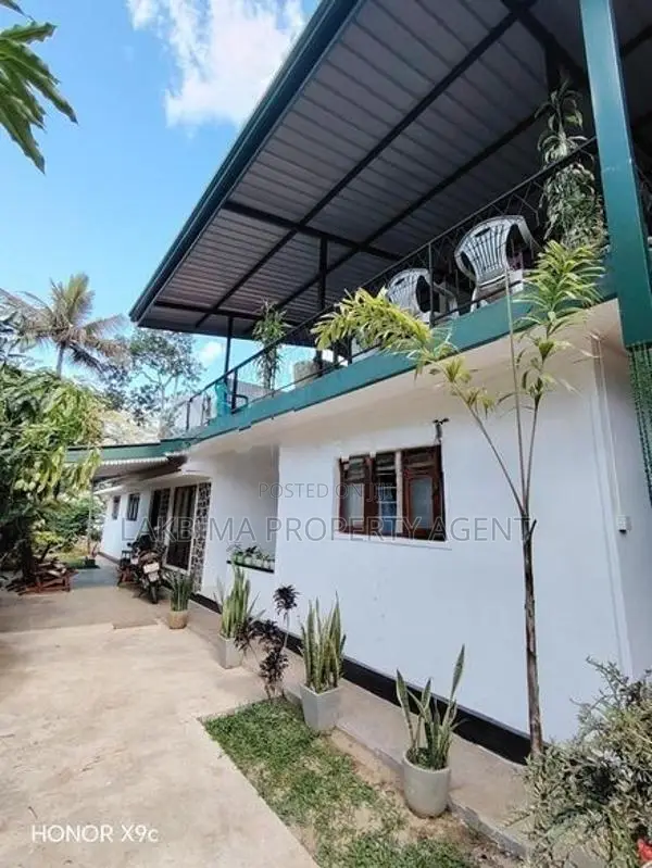 Restaurant for Sale in Kandy Narampanawa
