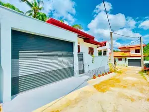 Brand New Valuable Quality Single Storey House For Sale In Kahathuduwa