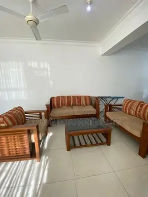 Colombo 05 Apartment for Long-Term Rent. Code: (CSMP502)