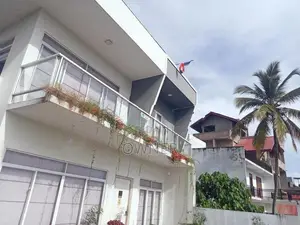 Homestay Bungalow Rent Makola( Luxury A/C)