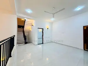Brand New Luxury Residence in Hokandara – 10 Perches