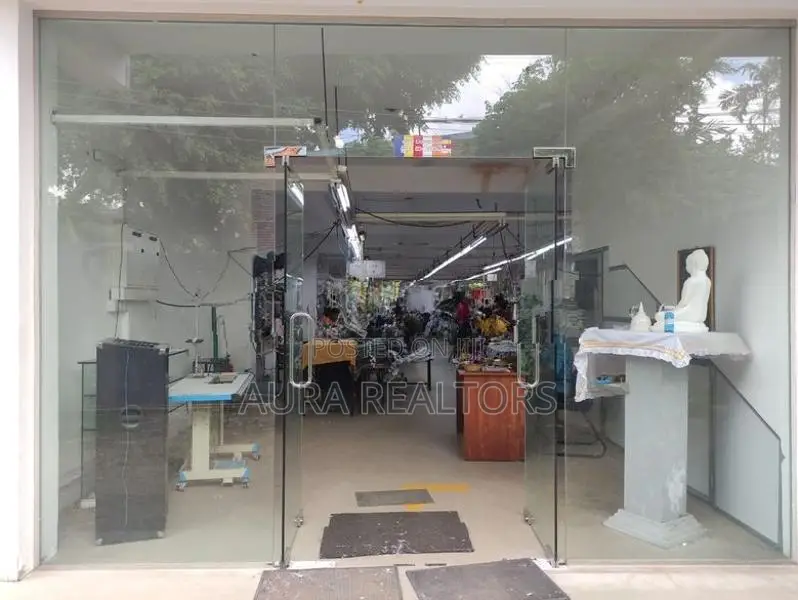 Commercial Building for Rent in Borelasgamuwa (P-163)