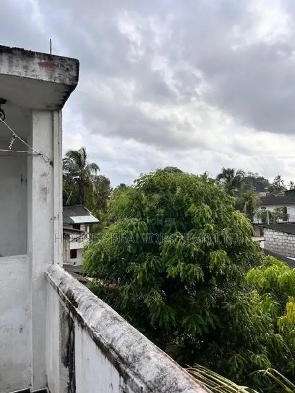 Luxury 3-Storey House for Sale in Pannipitiya