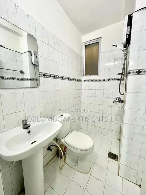 Wellawatta Apartment Available for Short-Term Rental. Code: (CSH301)