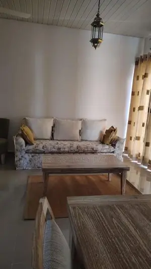 Fully Furnished Apartment for Rent – Ariyana Resort, Athurugiriya