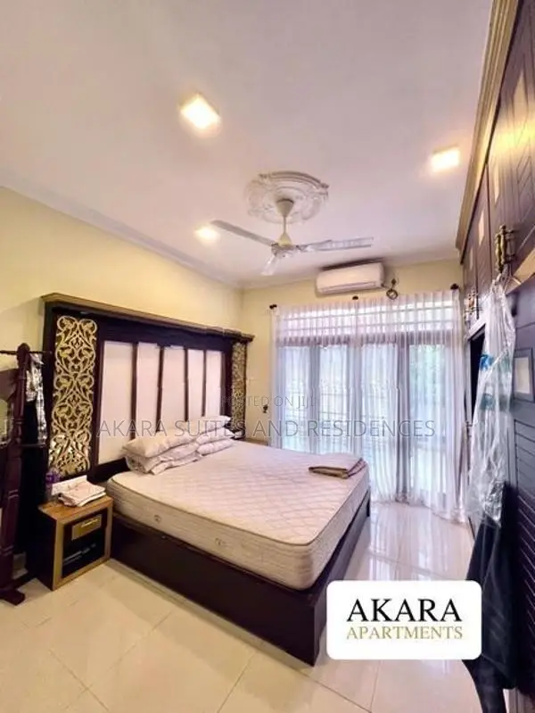 11.40 perches - Furnished House for Rent HL54077
