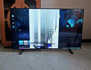 (Display Damaged) Samsung Crystal UHD Smart TV