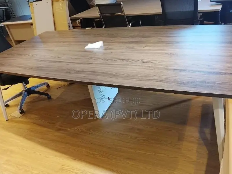 Mordern Meeting Table