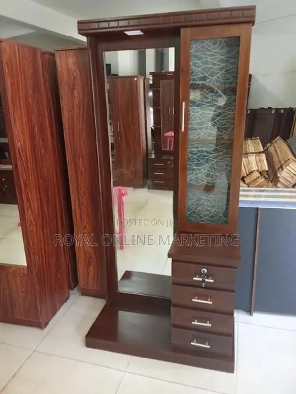 Modern Dressing Table (D-15)