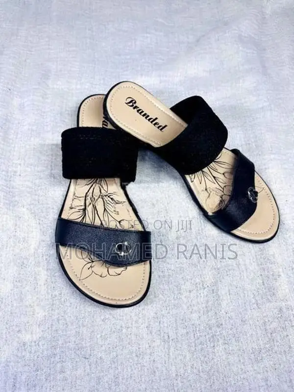 Sandles