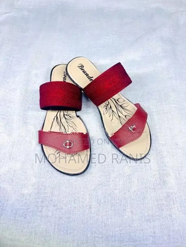 Sandles