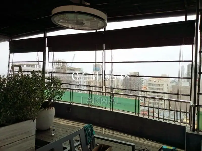 Moonson Blinds