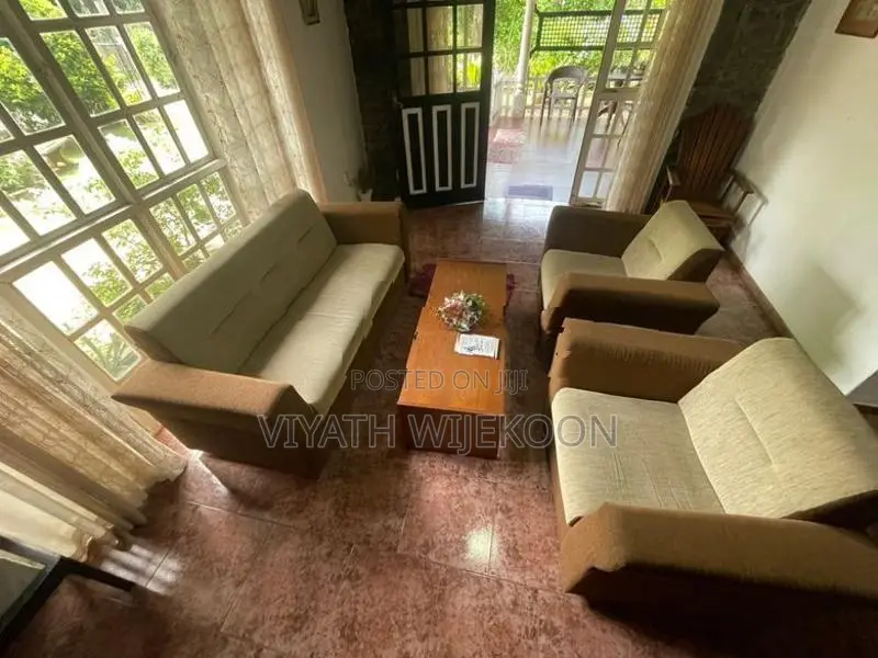 Sofa Set