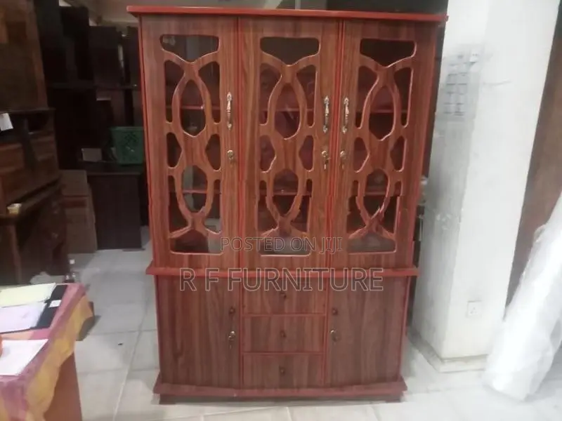 Melamine 3 Door Oc Cupboard