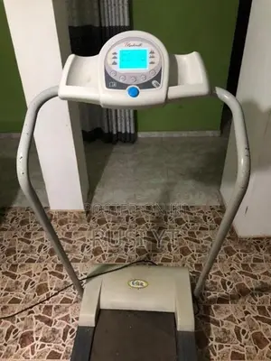 Eser Treadmill
