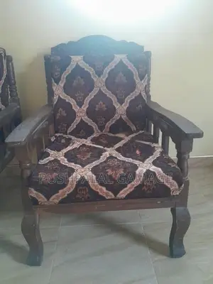 Settee Set