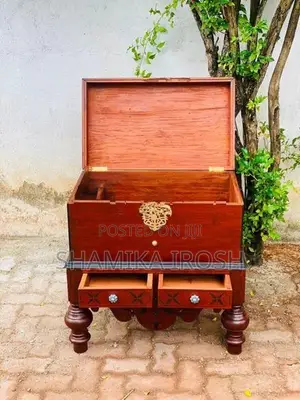 Antique Pettagama