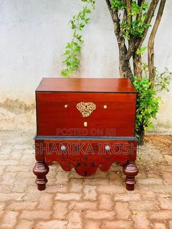 Antique Pettagama