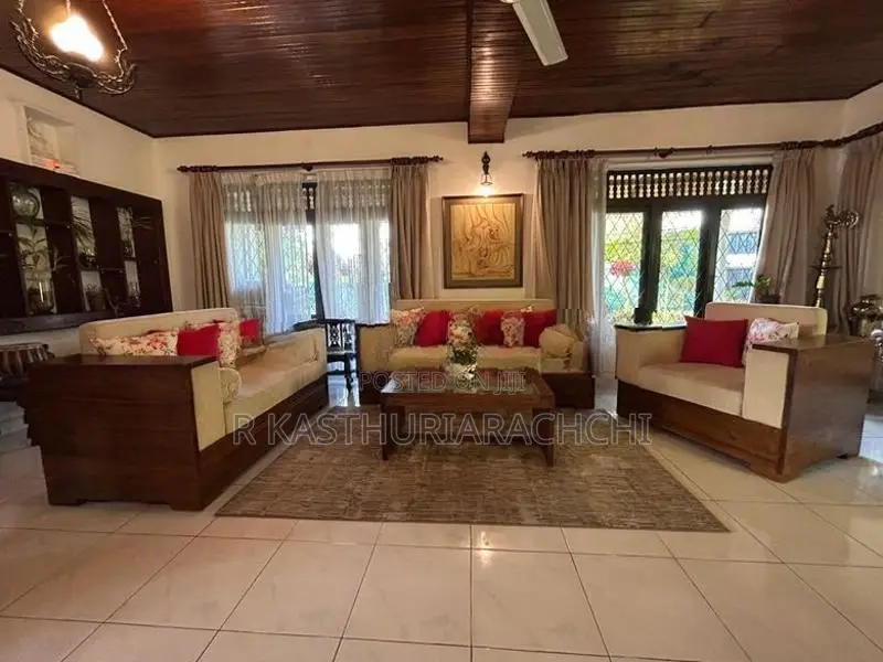 Sofa Set
