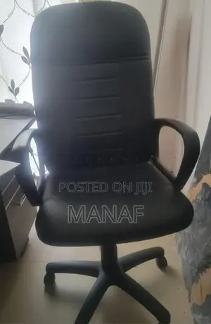 Office Furniture Lot