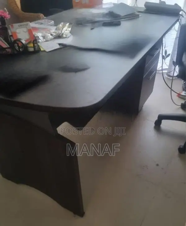 Office Furniture Lot