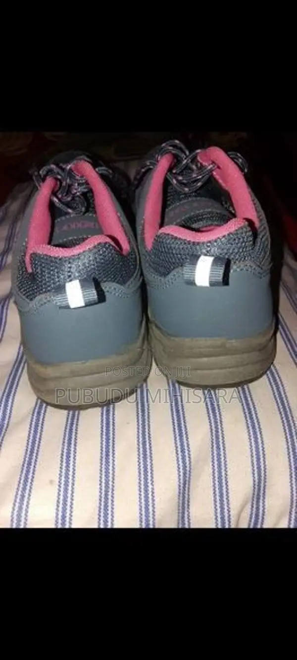 Trekk Star Women's Athletic Shoe