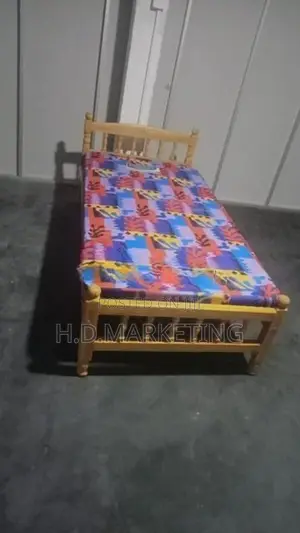 72*36 Bed and Double Layer Mattress