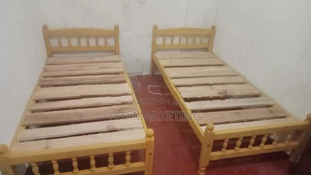 72*36 Bed and Double Layer Mattress