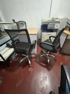 Tabel with Chairs