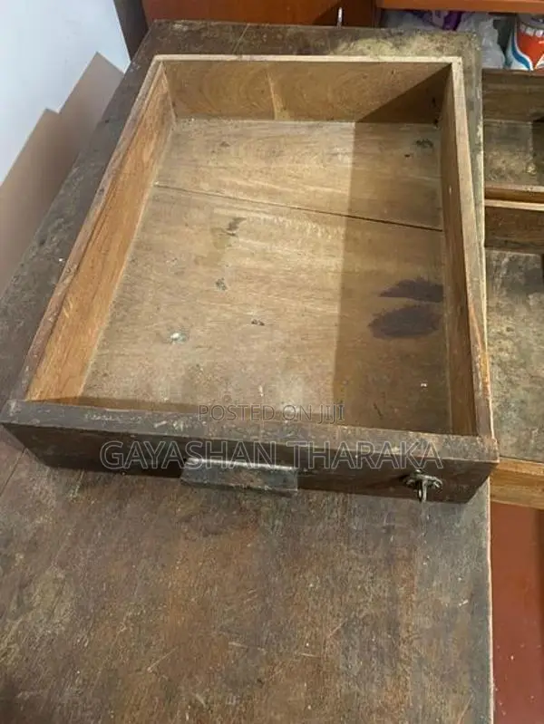 Office Desk