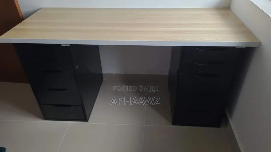 Office Study Working computer Table