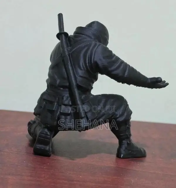 3 D-Printed Ninja-Themed Pen Holder