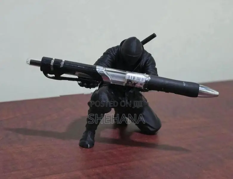 3 D-Printed Ninja-Themed Pen Holder