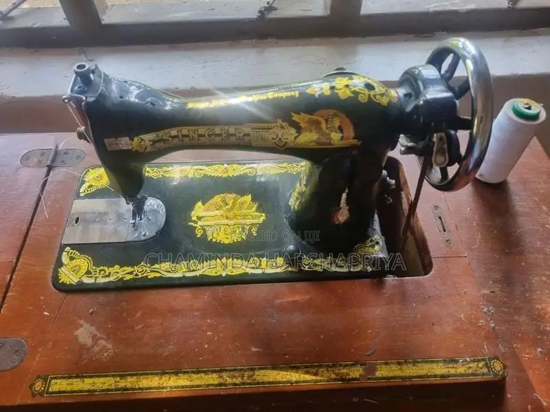 Singer Machine