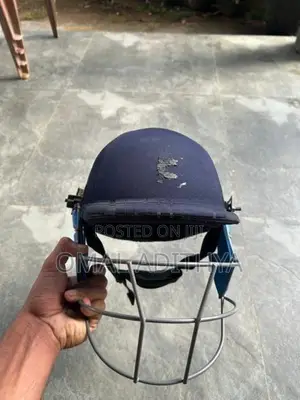 ක්‍රිකට් හිස් වැසුමක්