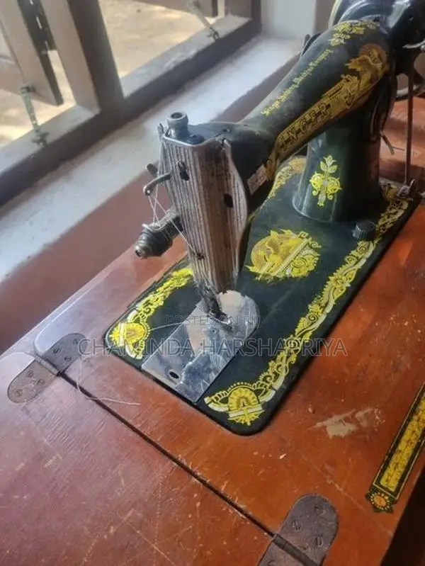 Singer Machine