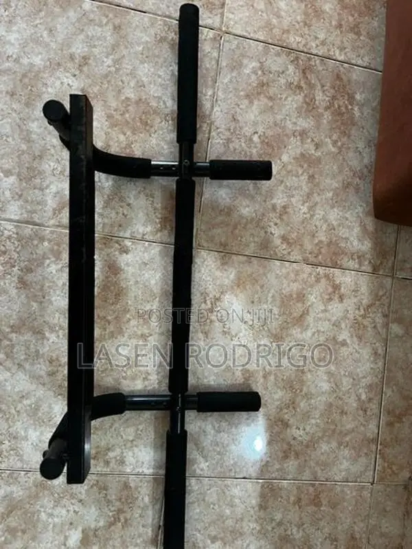 Doorway Pull up Bar