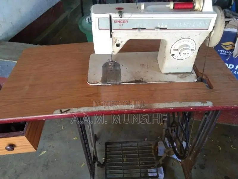 Singer Sewing Machine