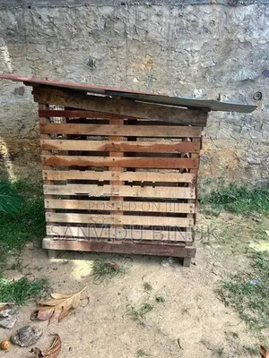 dog kennel