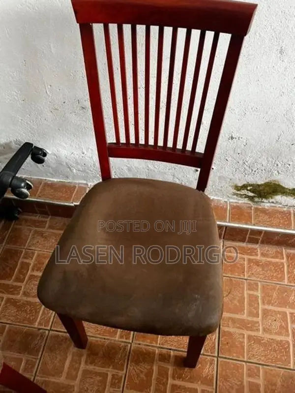 DAMRO DINING CHAIR