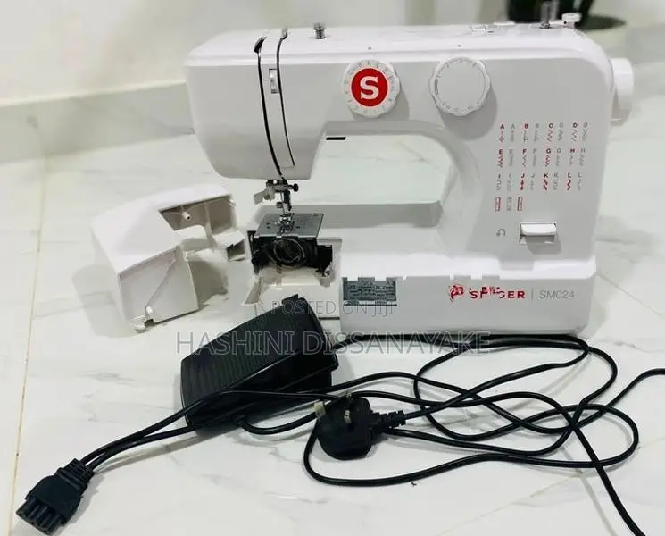Singer Portable Sewing Machine