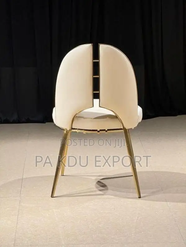 Elegant Banquet Chairs