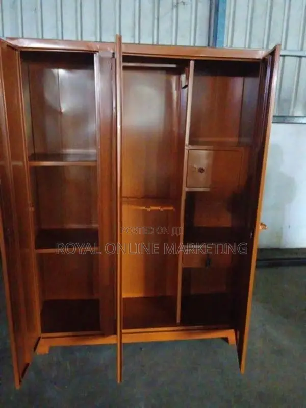 3 Door Steel Cupboard (M-17)