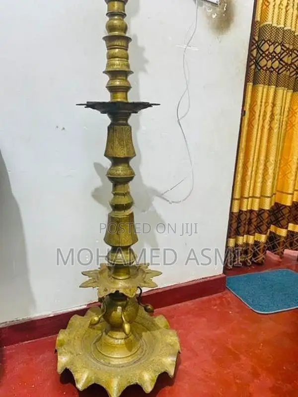 Antique Piththala Pahan