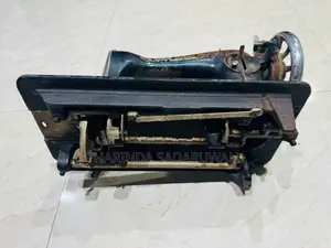 Singer Sewing Machine