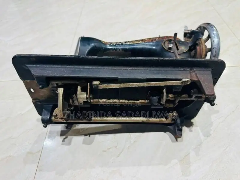Singer Sewing Machine