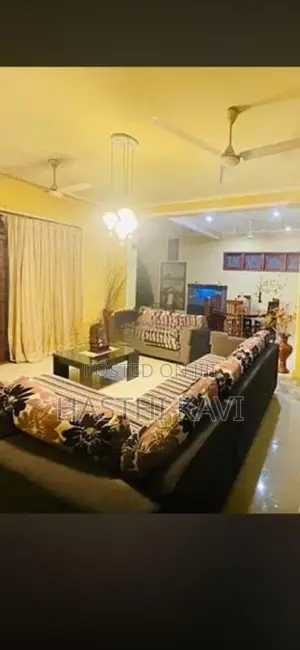 Damro Eight Person Sofa Set