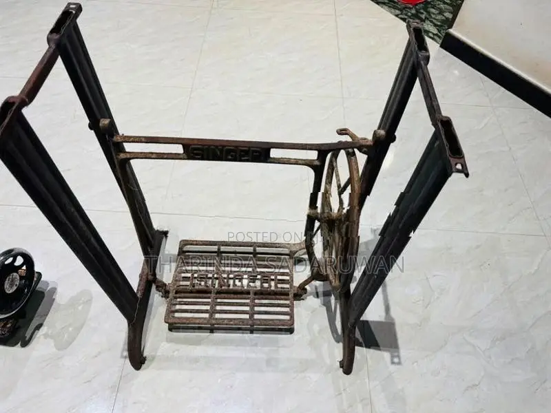 Singer Sewing Machine